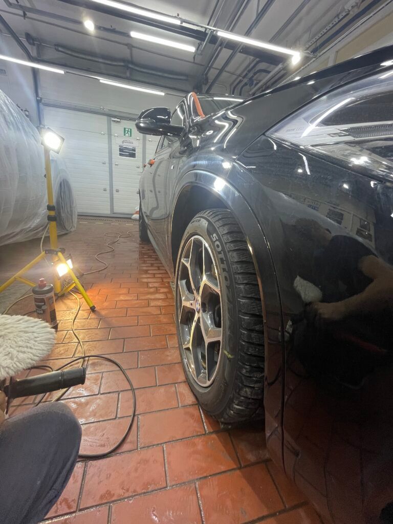 Полировка и химчистка bmw x2