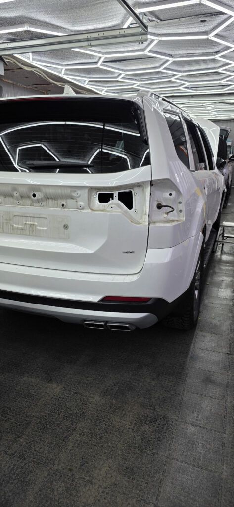 оклейка кузова в матовую или глянцевую пленку