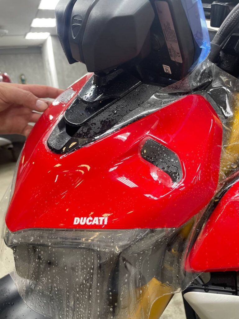 защитная полиуретановая плёнка