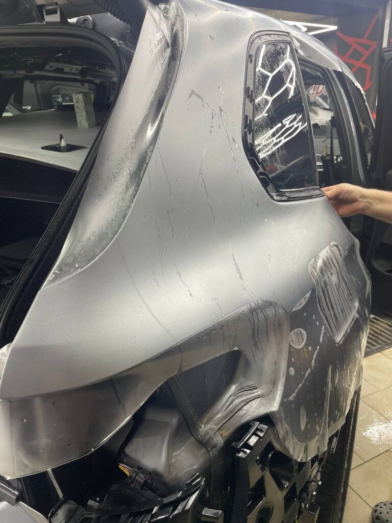 оклейка BMW X5 2026 матовый полиуретан