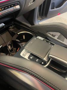 Реставрация кожаного подлокотника Mercedes GLE 6.3 AMG