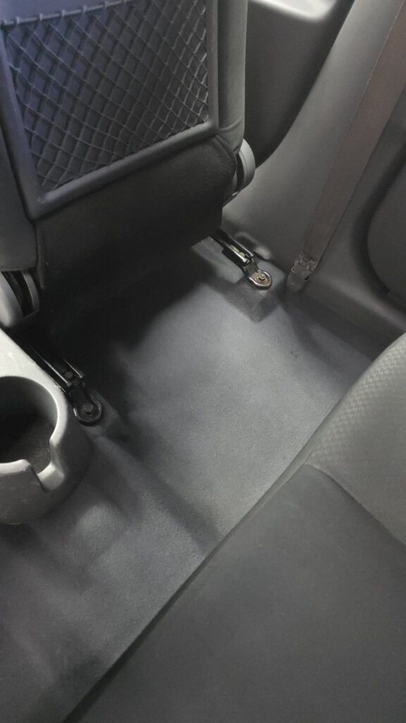 глубокая химчистка киа рио