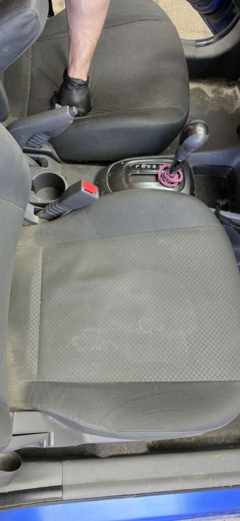 глубокая химчистка киа рио