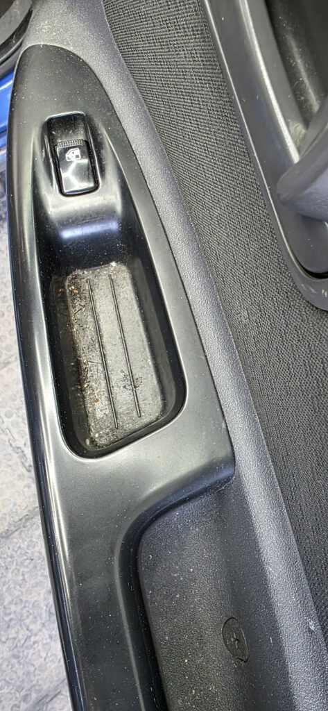 глубокая химчистка киа рио