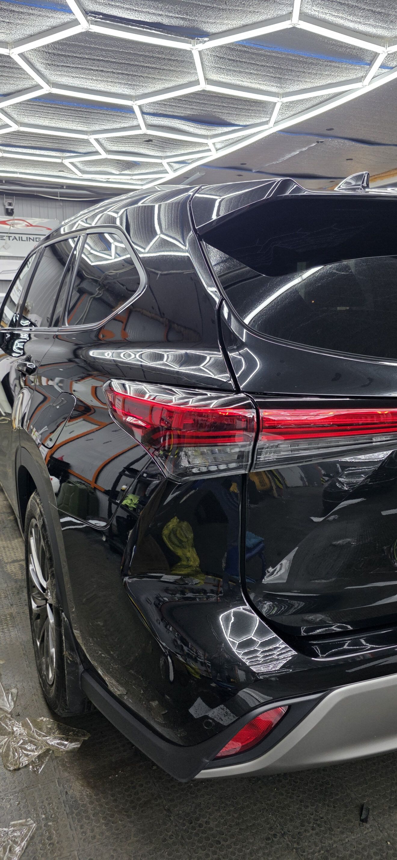 оклеить пленкой Toyota Highlander 2025