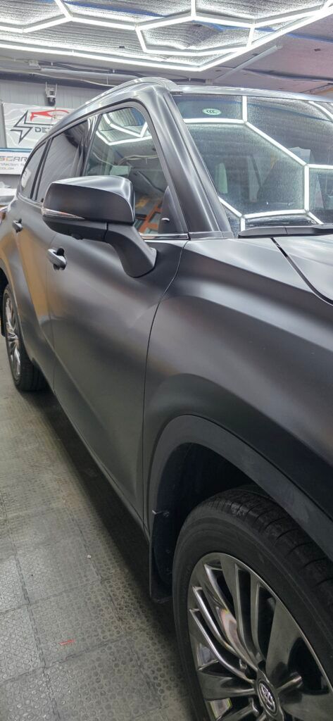 оклеить пленкой Toyota Highlander 2025