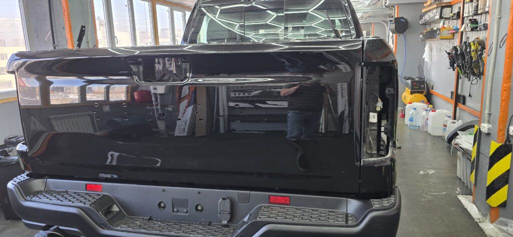 Оклейка кузова полиуретановой пленкой RAM 1500 2025 года