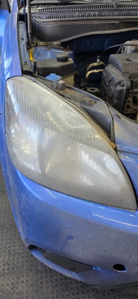 восстановление фар с помощью полировки и шлифовки