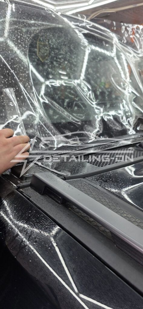 Оклейка зоны риска полиуретановой пленкой Jetour T2