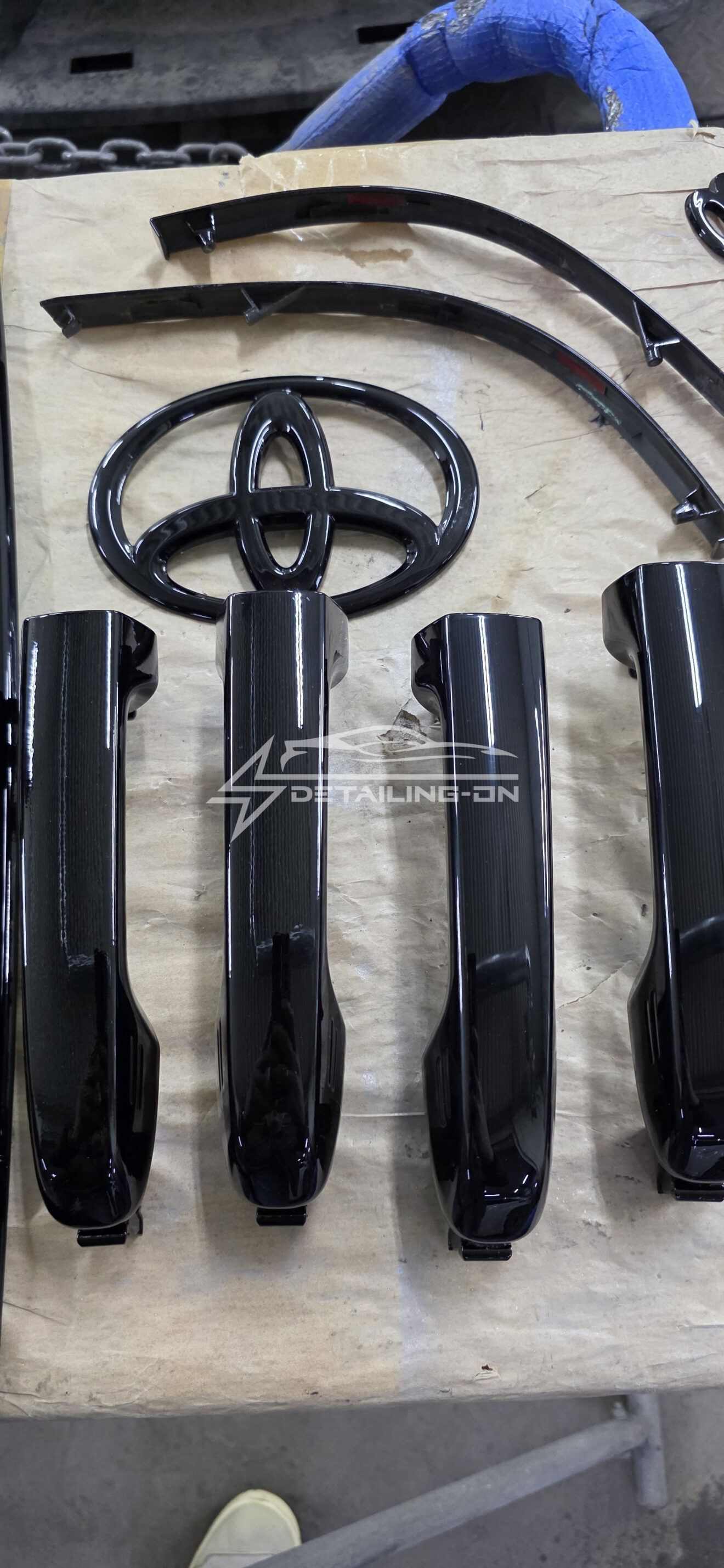 антихром toyota land cruiser 200