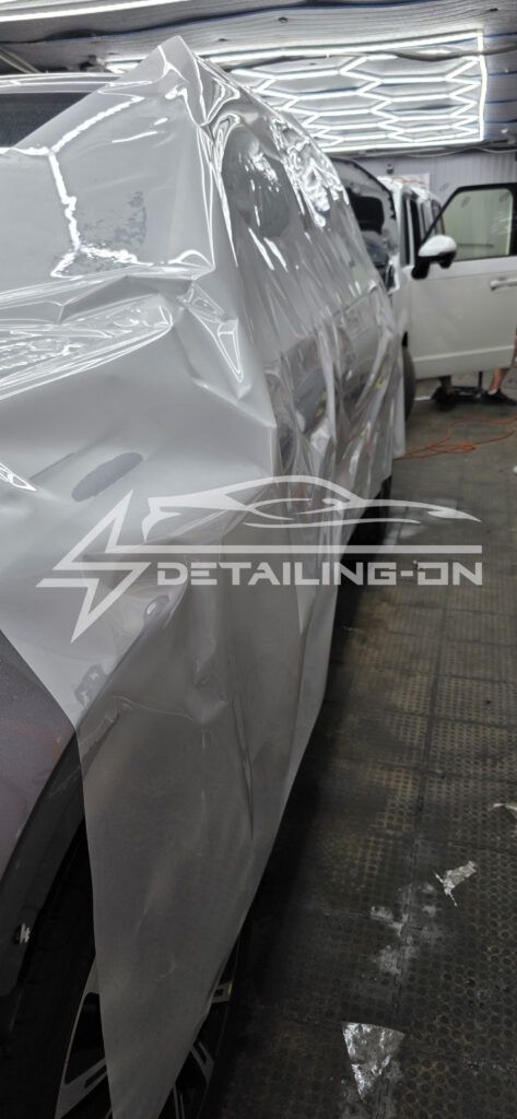 полная оклейка кузова geely monjaro