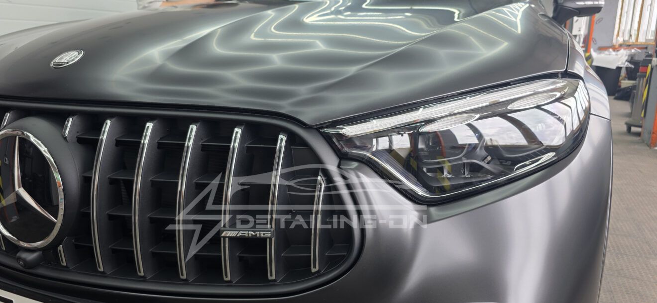 Оклейка серого Mercedes-AMG GLC 43 в матовый полиуретан
