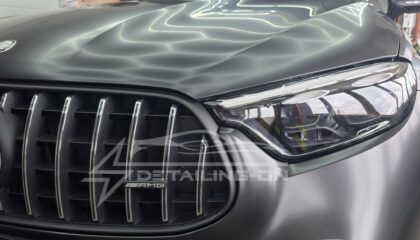 Оклейка серого Mercedes-AMG GLC 43 в матовый полиуретан