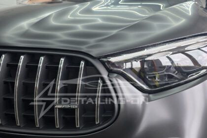 Оклейка серого Mercedes-AMG GLC 43 в матовый полиуретан