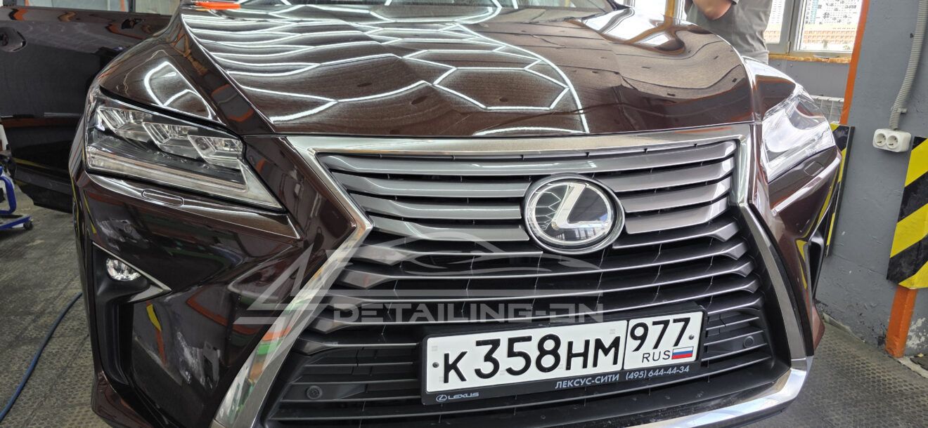 Оклейка Lexus RX 300 бронепленкой