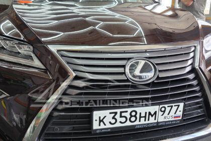 Оклейка Lexus RX 300 бронепленкой